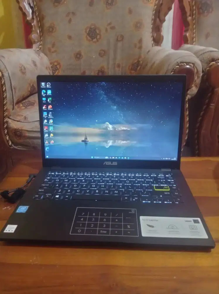 Dijual Cepat Laptop ASUS E410MA