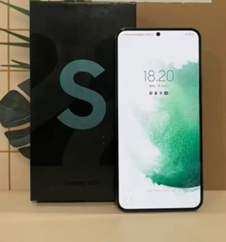 Murah Samsung S22+ 5G 8/256 lkp mulus, bs TT