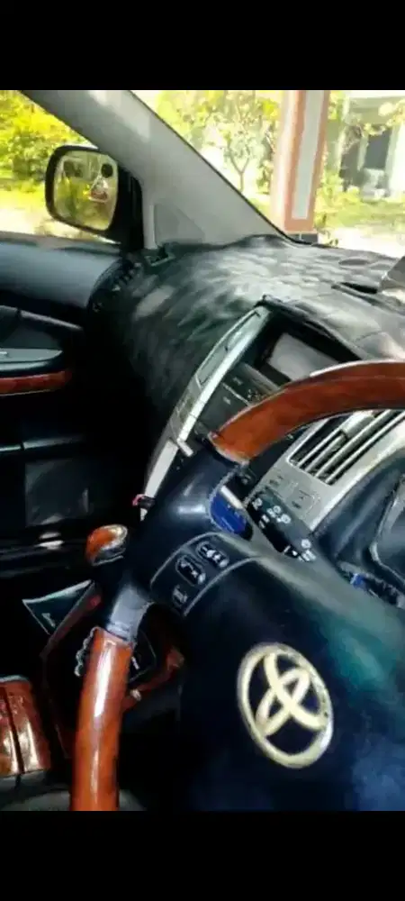 di jual Toyota harrier 2005 2,4