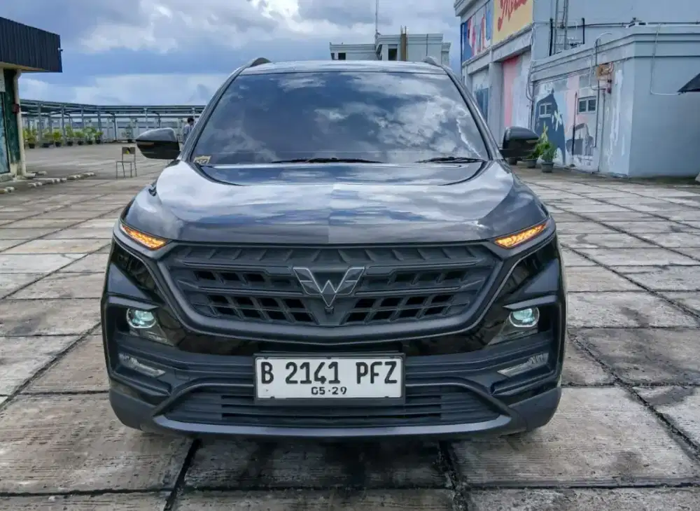 Wuling Almaz Turbo 5 seater matic tahun 2019 km45rb