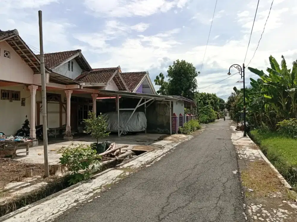 TANAH 200 JUTAAN BELAKANG SUNCITY MADIUN KAWASAN PADAT PENDUDUK