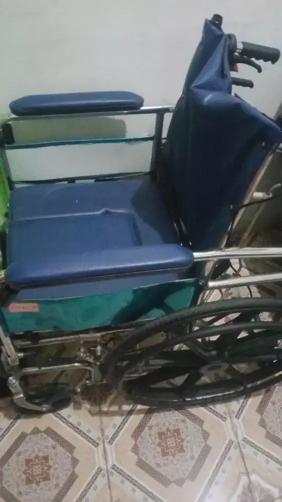 Jual cepat kursi roda avico