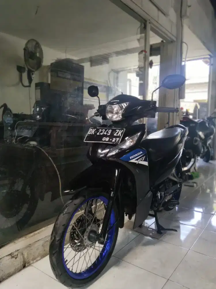 Dp 500 RB Honda Revo fit x thn 2022 cash Bali dharma motor