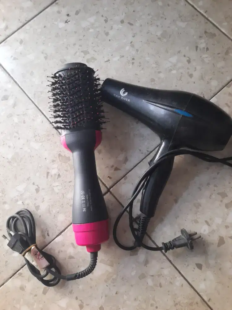 HAIRDRYER DAN CATOKAN HAIRDRYER