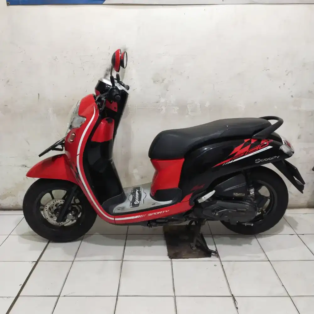 Honda Scoopy Donat 2018 Gress Bagus