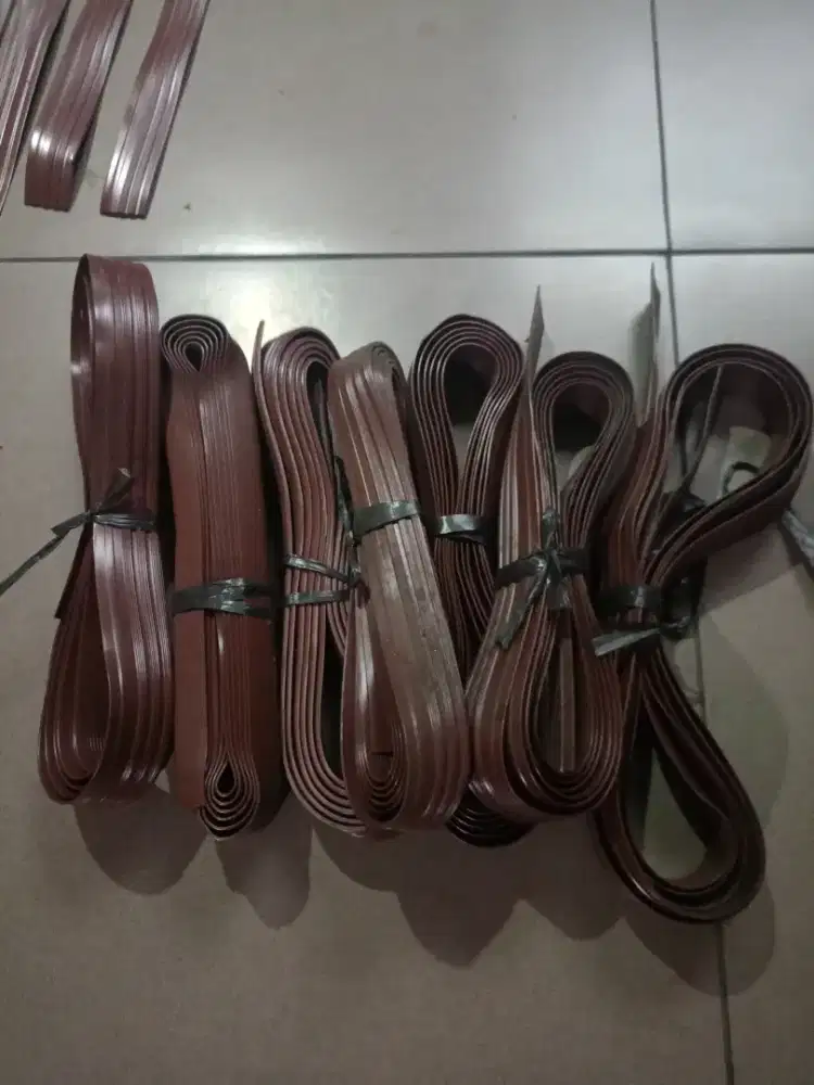 List tangga anti selip