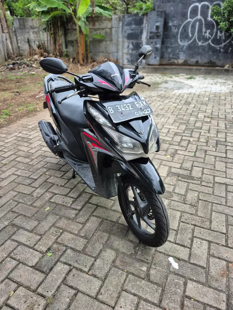 Dijual Honda Vario KZR tahun 2014 pajak hidup panjang