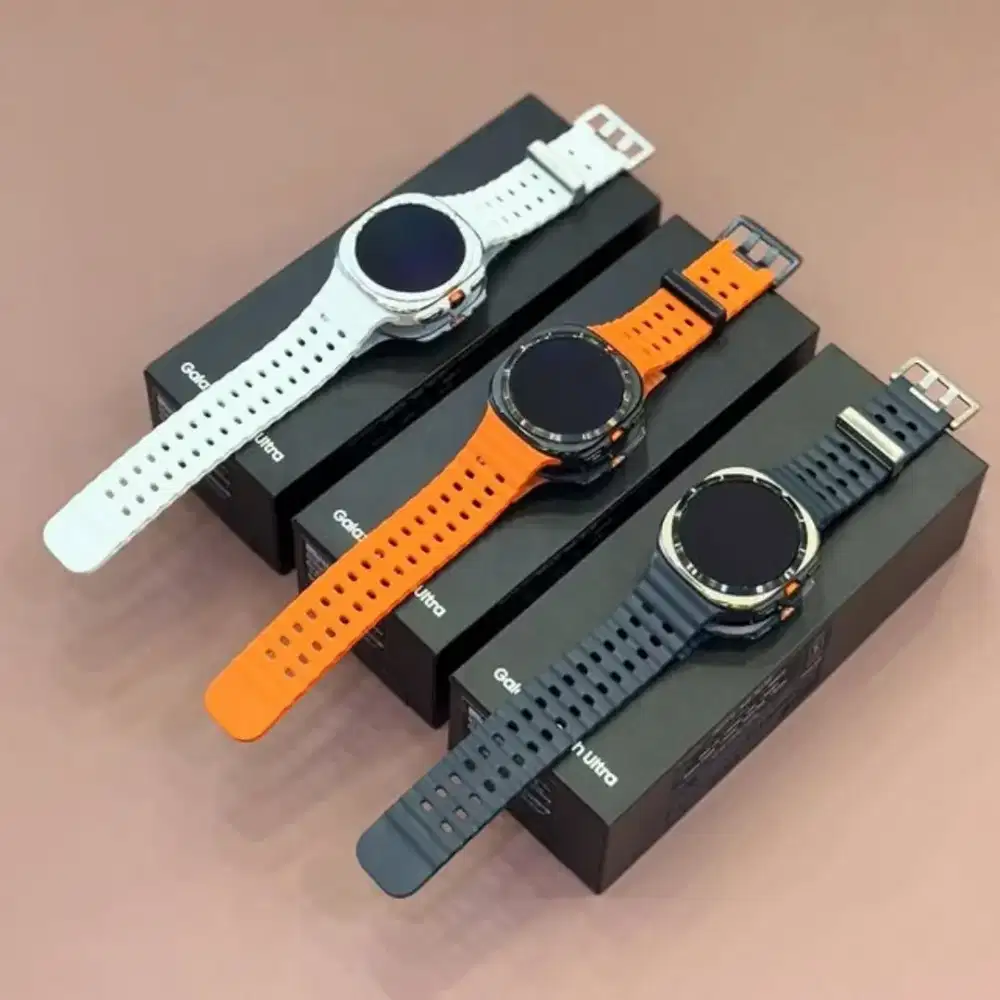 SAMSUNG GALAXY WATCG ULTRA BLUE EXCLUSIVE COLOR