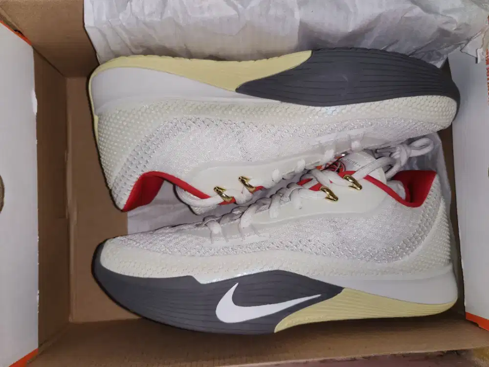 Jual Sepatu Basket Nike S.T. Flare EP – Soft Pearl / Sail Midnight Fog