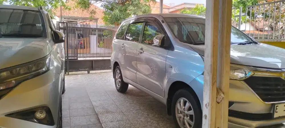 Avanza MT 2018 Silver