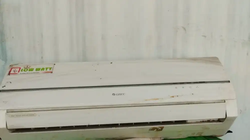 Ac merek Gree Low Watt