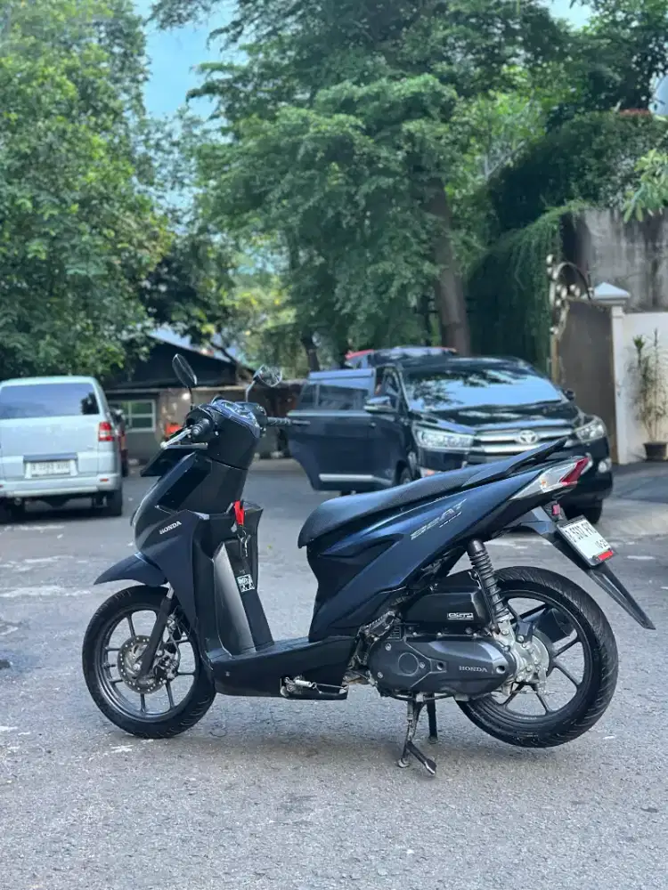 Honda Beat Deluxe Smart Key 2024 LOW KM