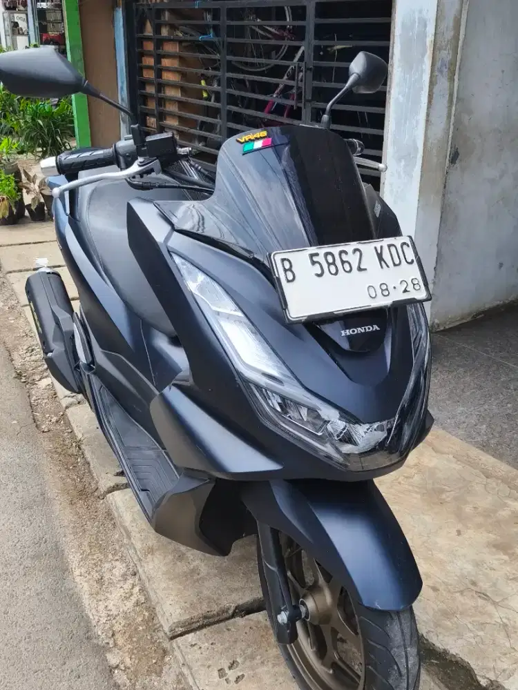 JUAL HONDA PCX 160 ABS 2023 km 25 rb