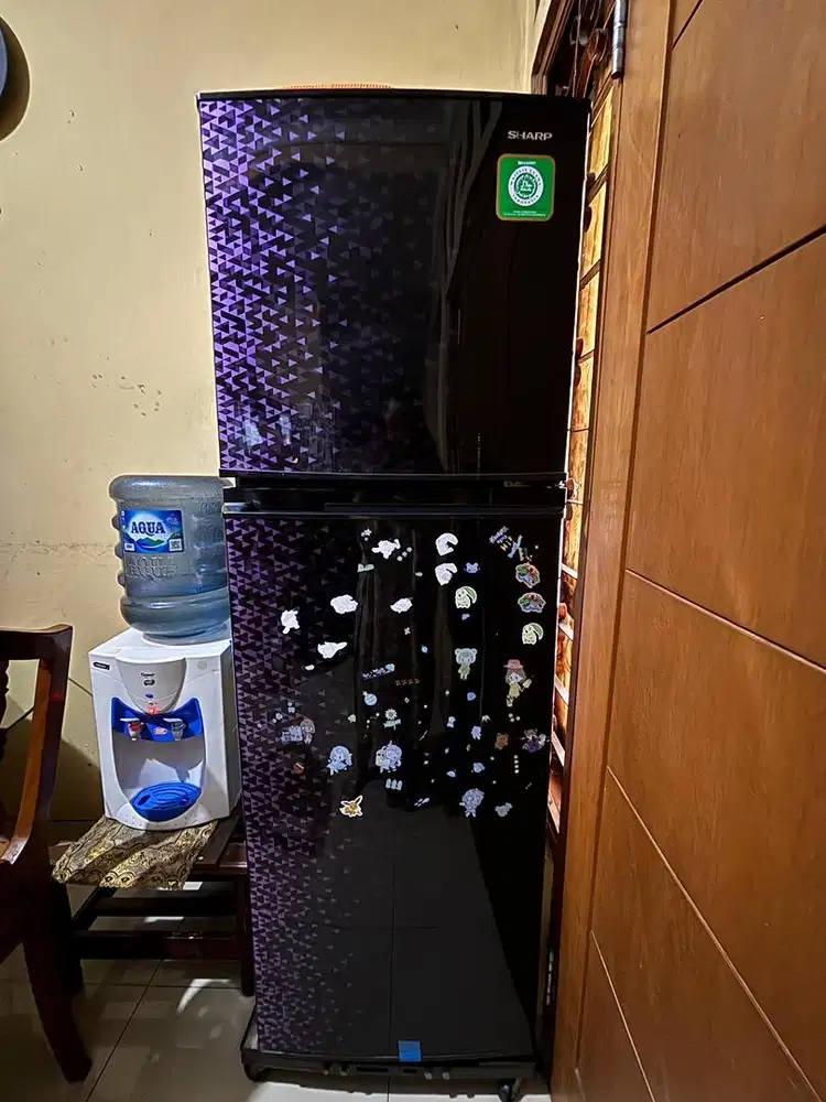 Kulkas Sharp SJ 234MG 2 pintu