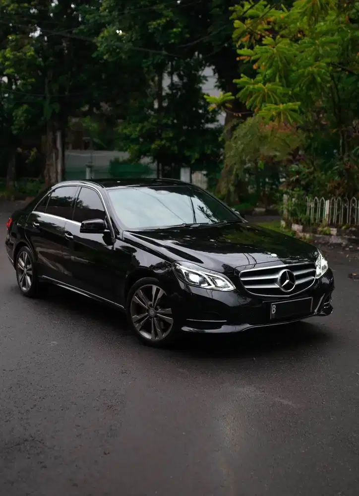 Dijual santai Mercedes-Benz E250 2013 Low Km Sangat Terawat