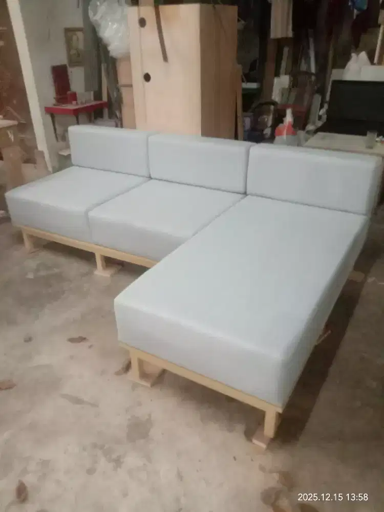 Service sofa panggilan