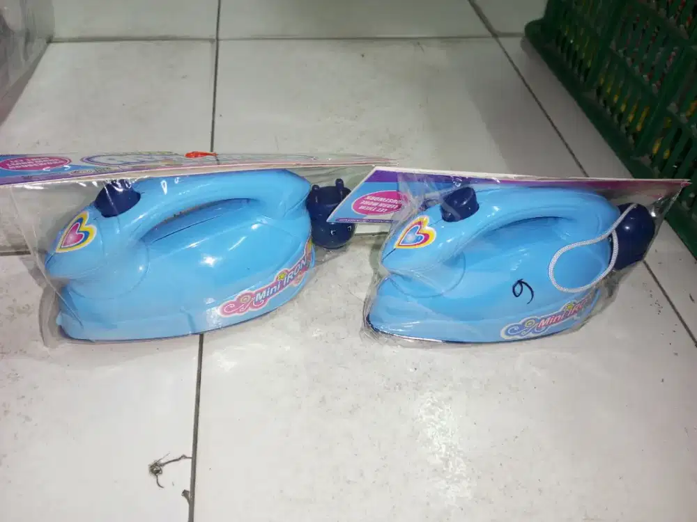 Mainan anak setrika