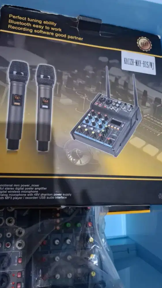 Mixer + wireless Mic Karaoke Bluetooth Murah Obral kaizh-may-bis/wj