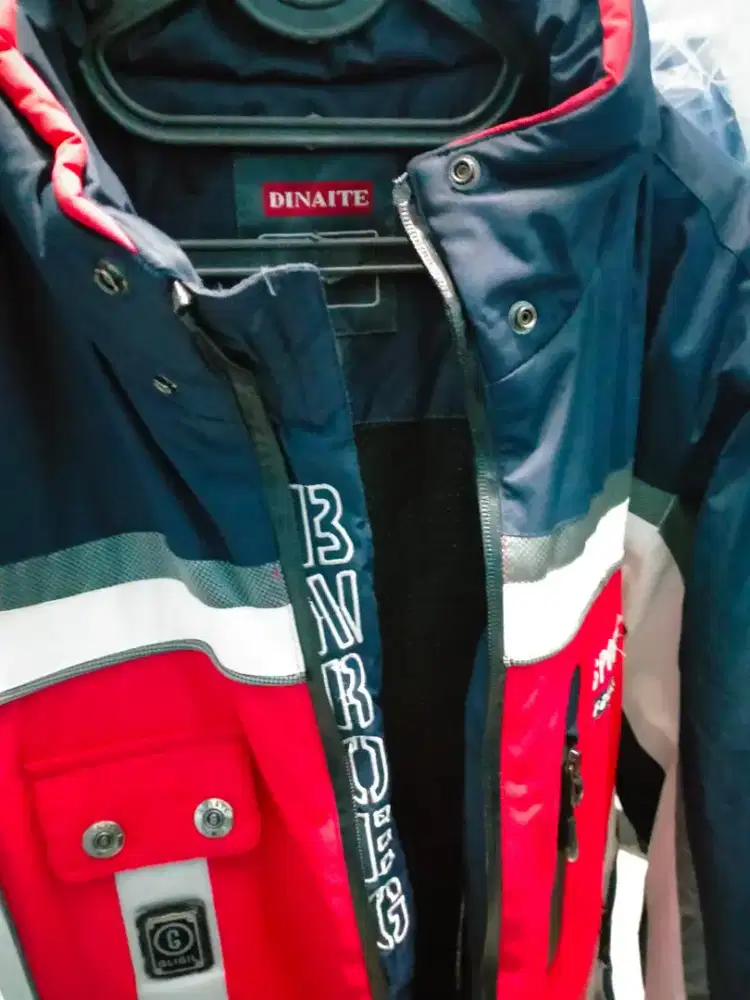 Jaket buat motor atau naik gunung