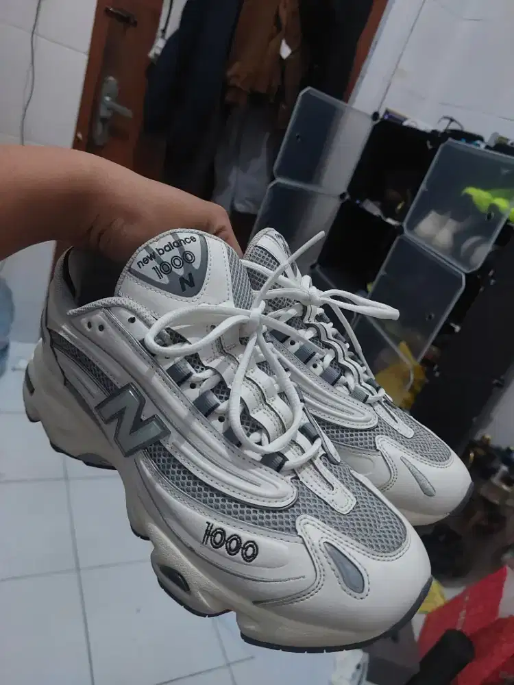 Sepatu New Balance 1000 Sea Salt Grey (M1000MEW) Original