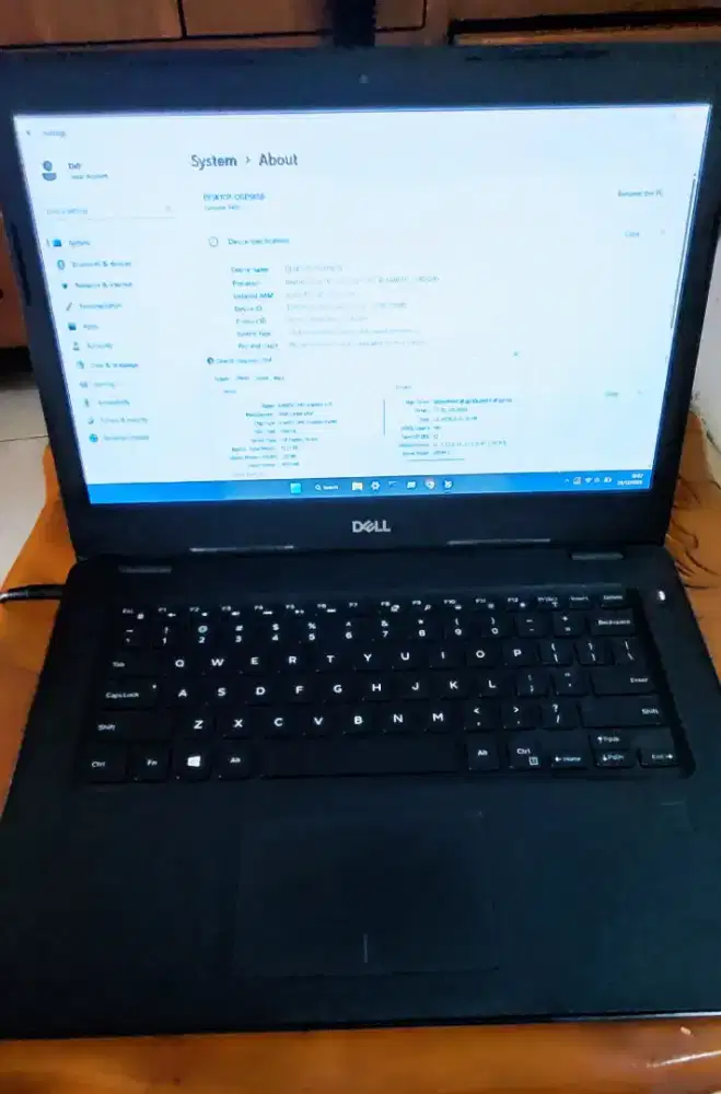 Leptop Dell Latitude 3490 intel Core i5