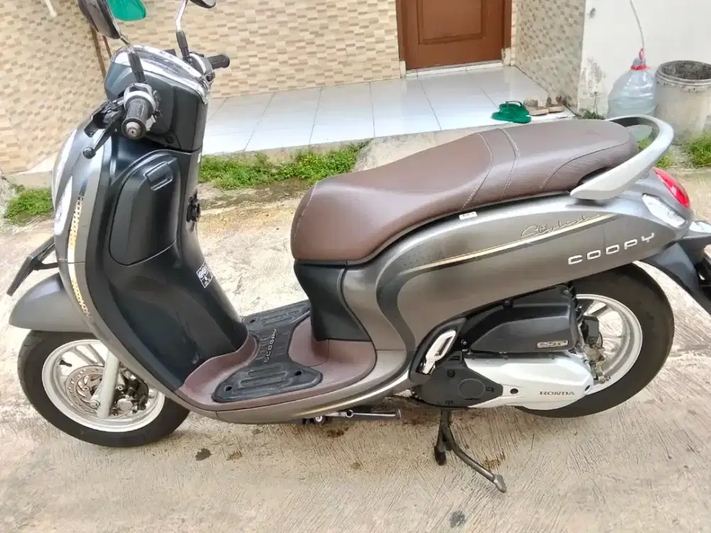 HONDA SCOOPY KEYLES TAHUN 2023 PAJAK HIDUP