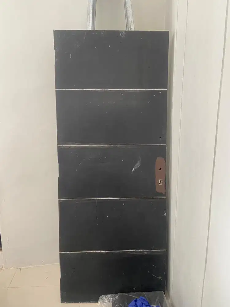 Pintu rumah ukuran 80 cm x 2 m