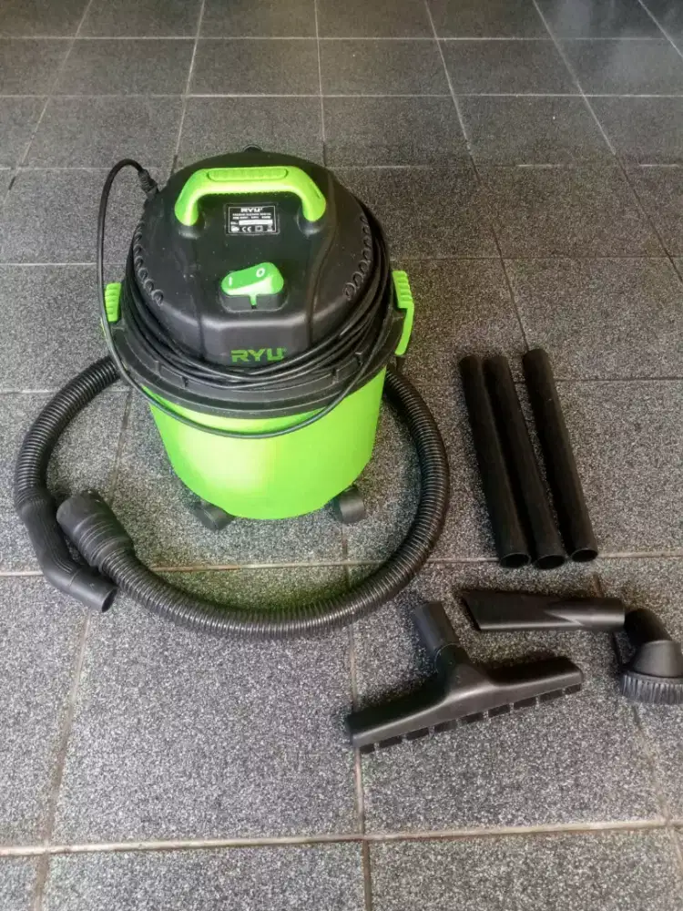 Vacuum cleaner RVC 15 L Mert RYU