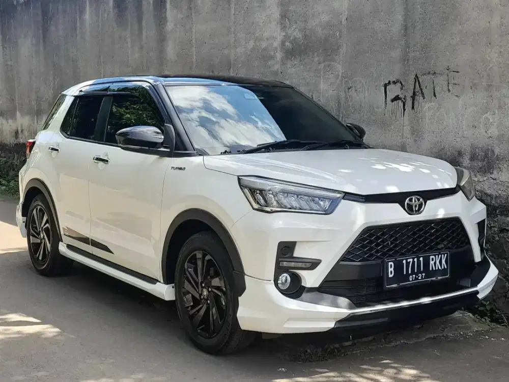 RAIZE 1.0 GR TSS PUTIH 2022