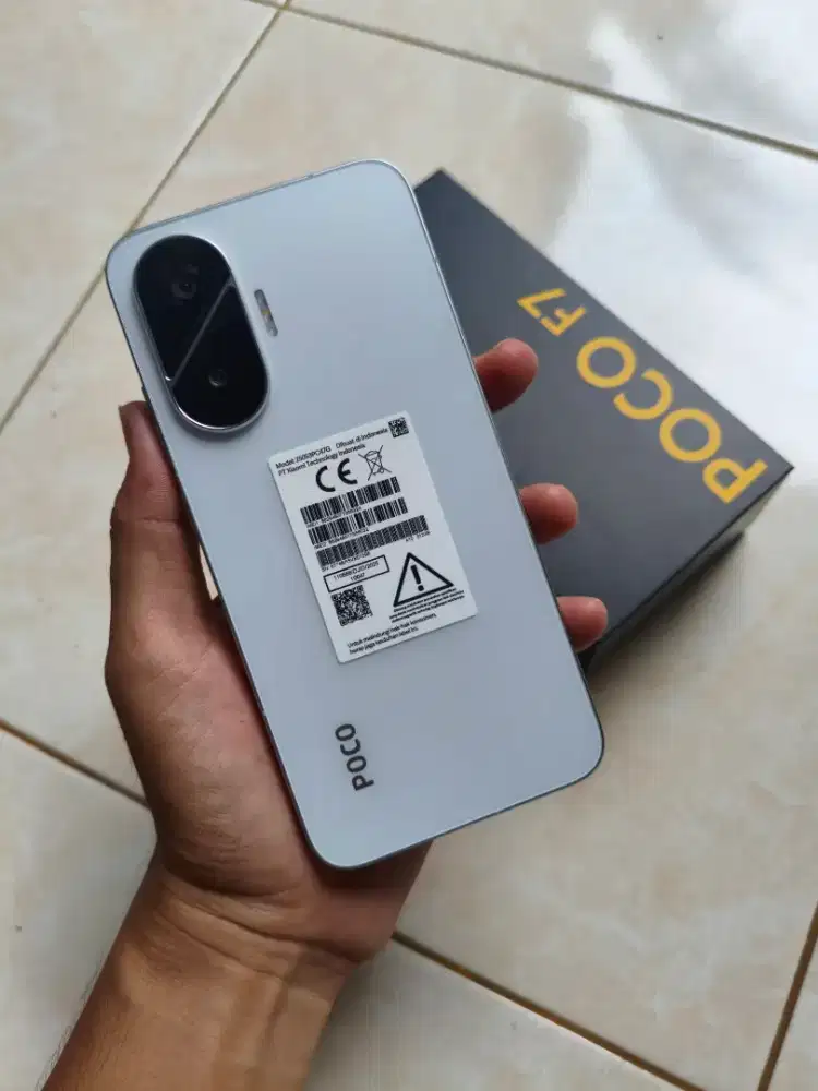 POCO F7 12/512GB
