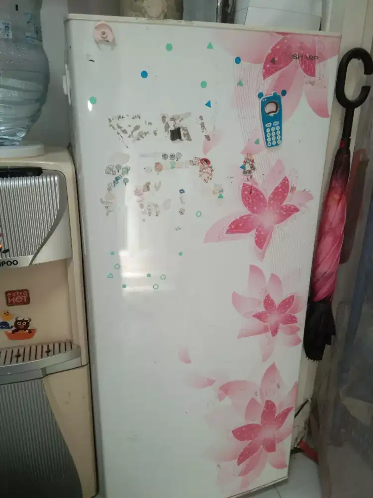 Kulkas sharp 1 pintu