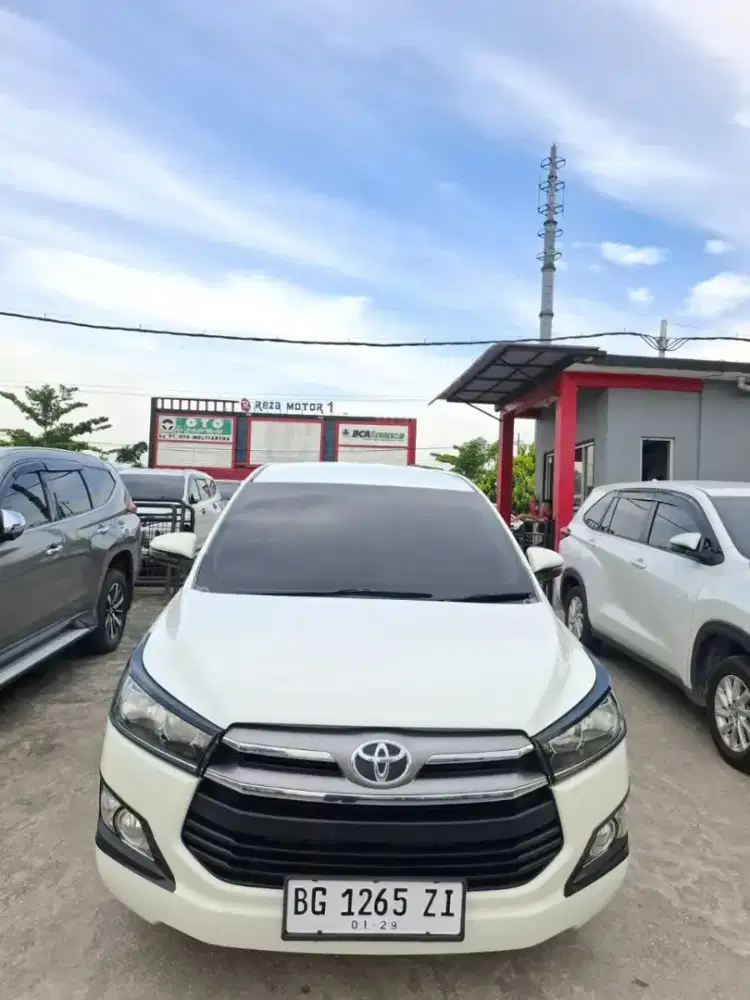 Innova 2018 G diesel manual. Km 108rb