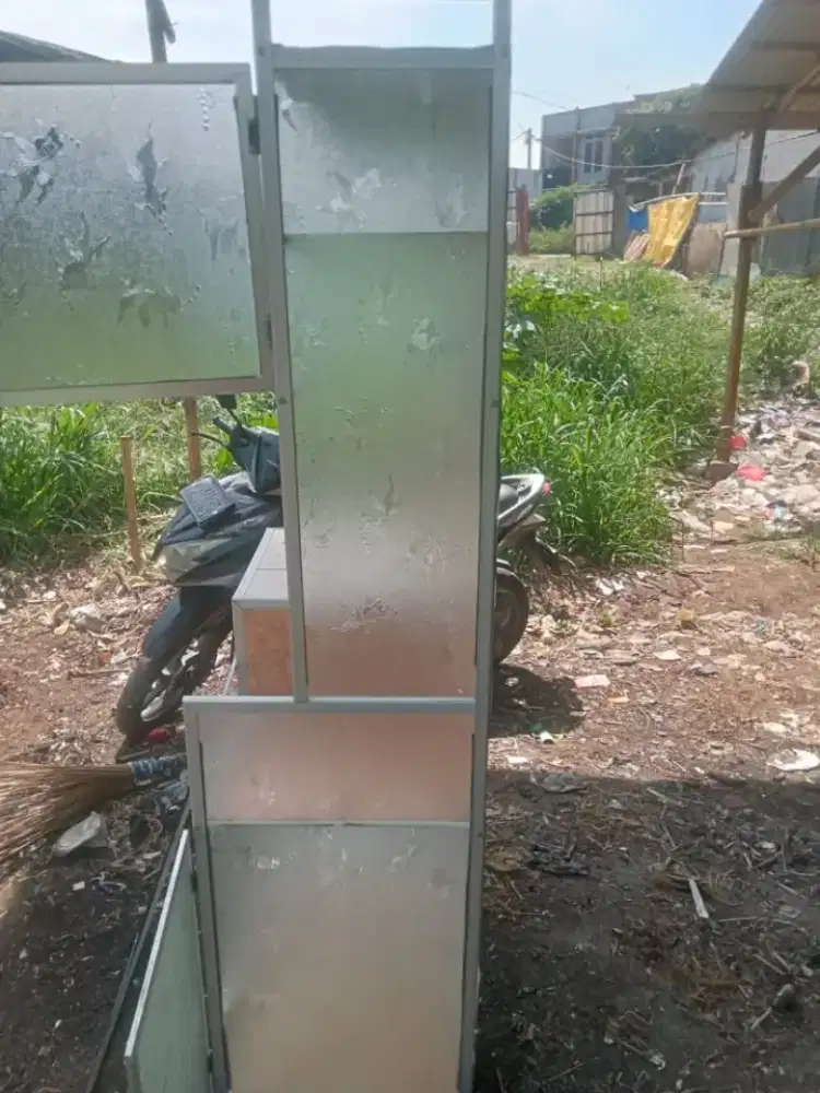 Rak piring masih bagus .