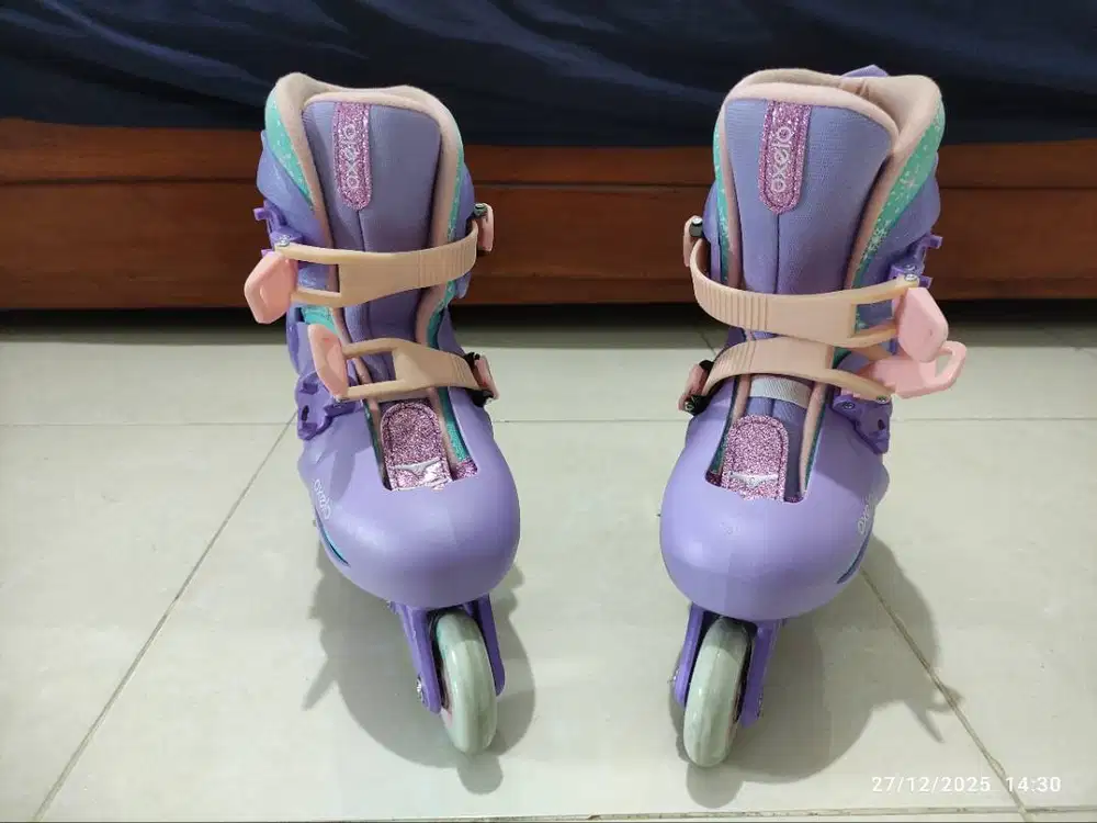 Sepatu Roda anak Oxelo Play 5 komplit dengan Deker