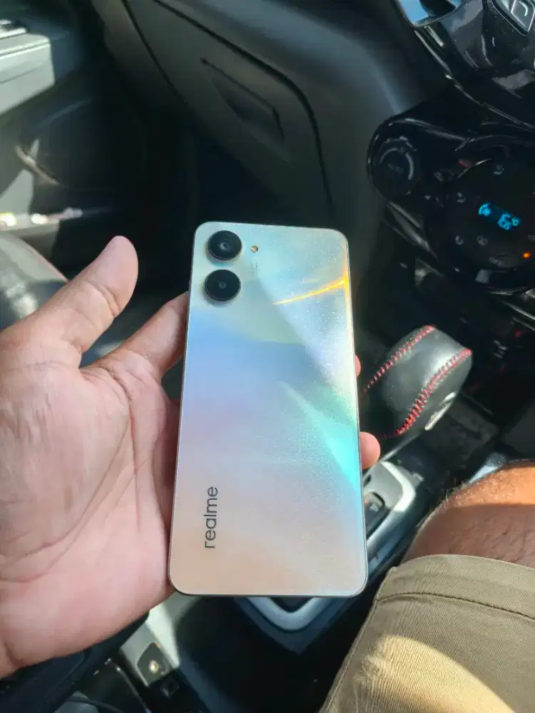 Realme 10 8/128 resmi masih bgus no minus bs tuker tambah