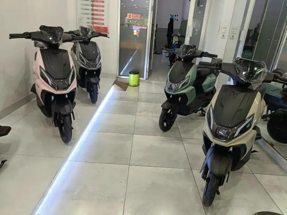 KREDIT SEPEDA LISTRIK SELIS