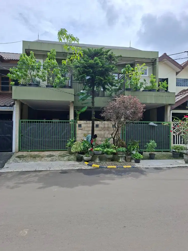 Dijual Rumah Bagus Dalam Cluster di Bintaro Tangsel HW-17304