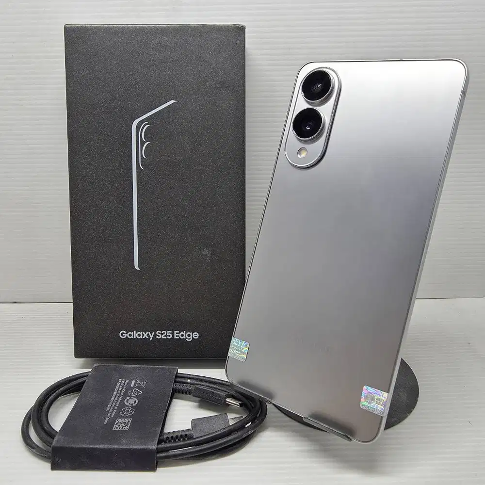 LIKE NEW 99.99% SAMSUNG GALAXY S25 EDGE 5G 200MP 12/512 SILVER GARANSI