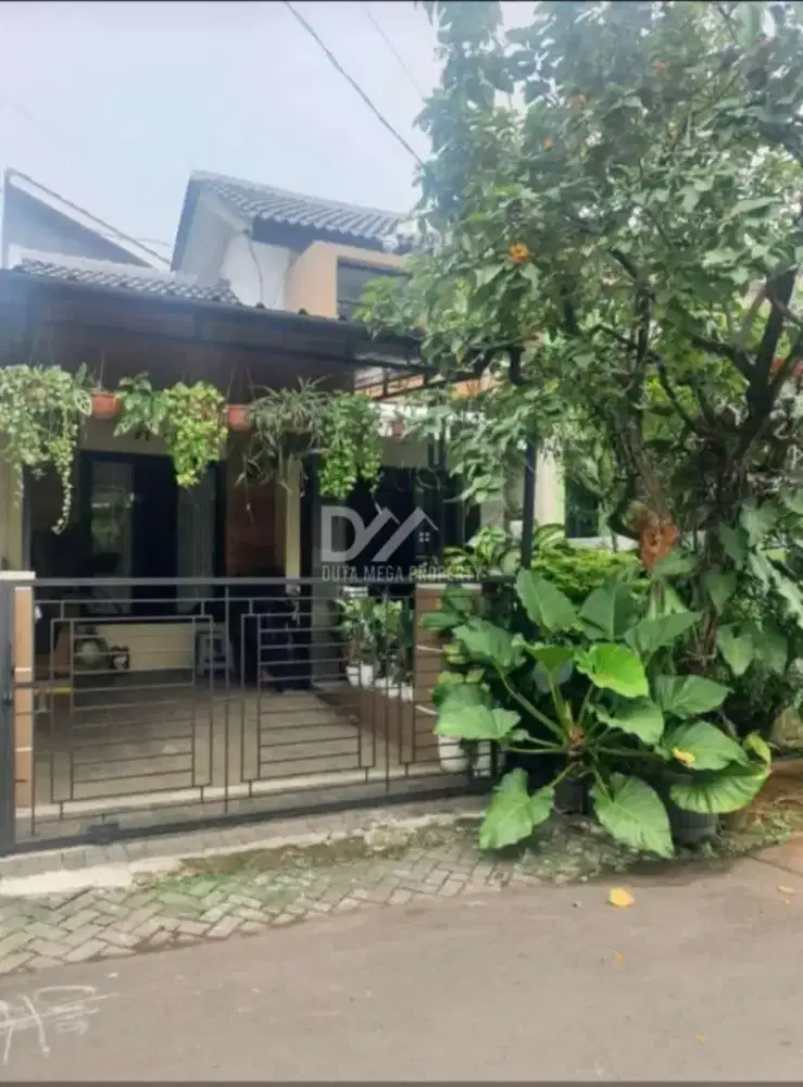 Rumah Dijual Strategis di Graha Raya Tangerang