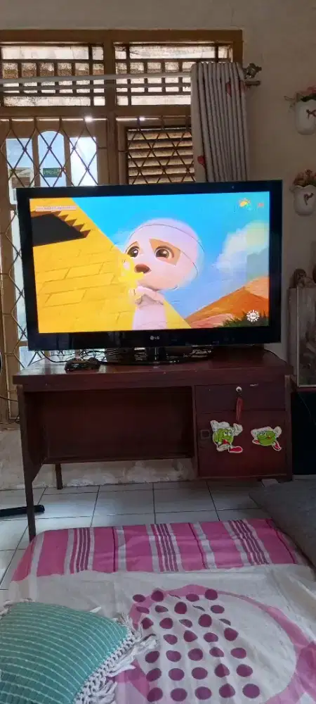 Tv LG plasma 50 inchi