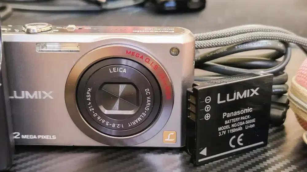 Kamera Digital Lumix DMC FX100