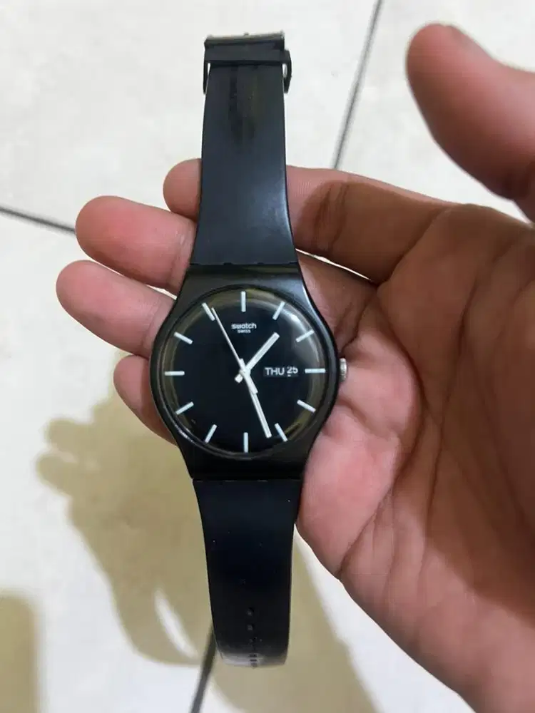 Swatch Mono Black