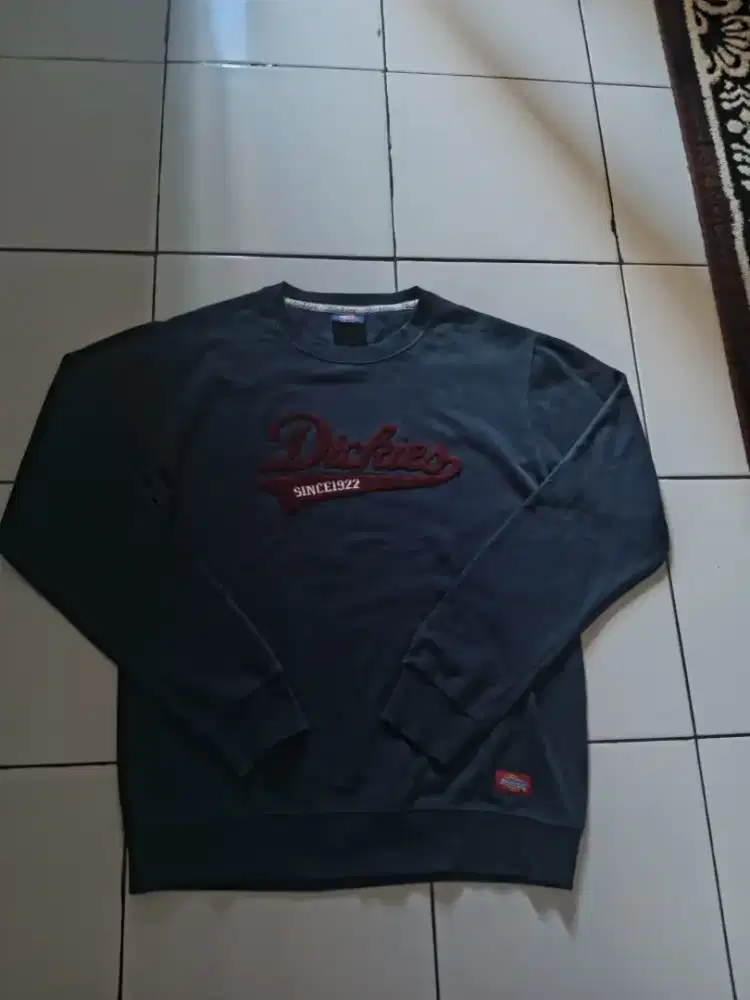 crewneck dickies