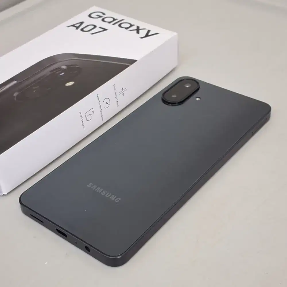 HP Samsung A07 Hitam 4/128GB Baru dipakai 4 bulan saja