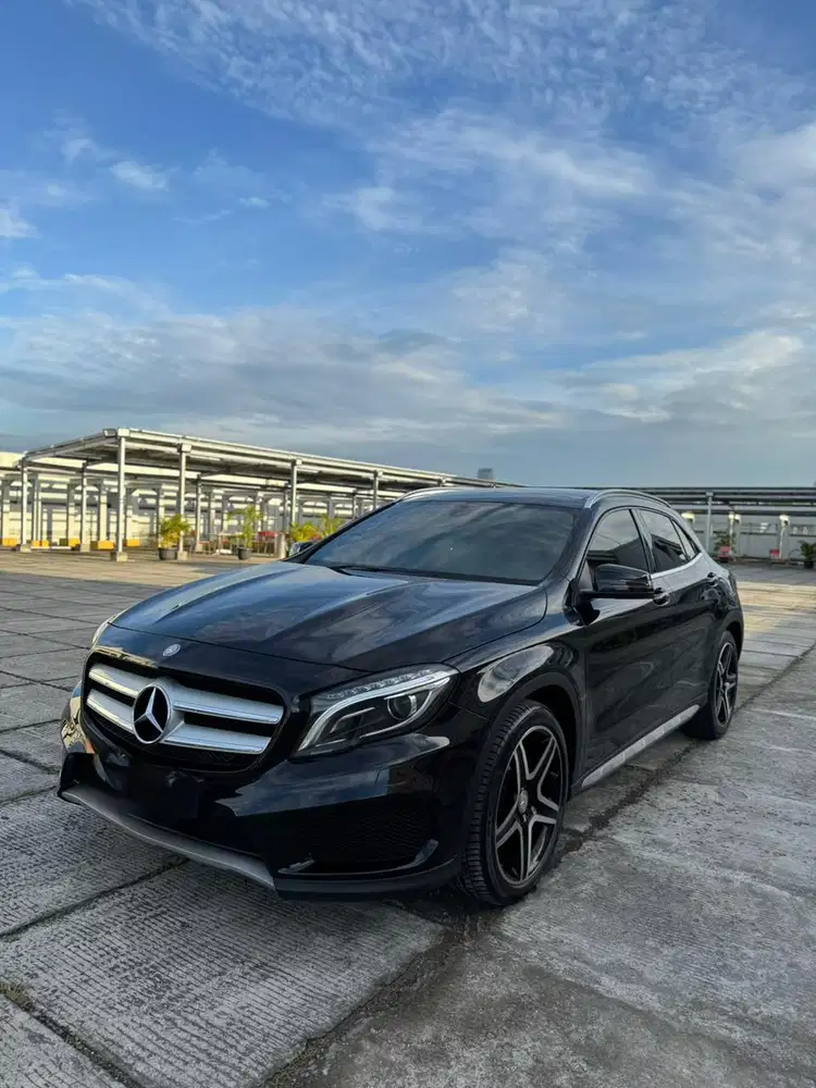 Mercedes-Benz GLA 200 AMG 2015