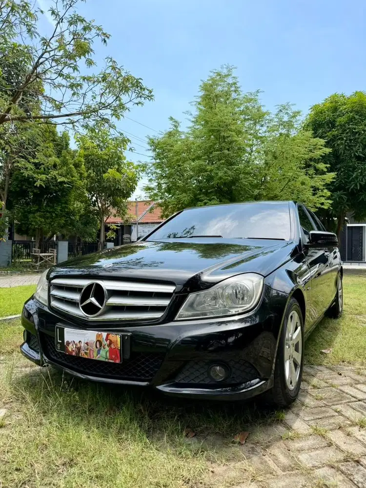 Mercy w204 c200 cgi istimewa milik pribadi