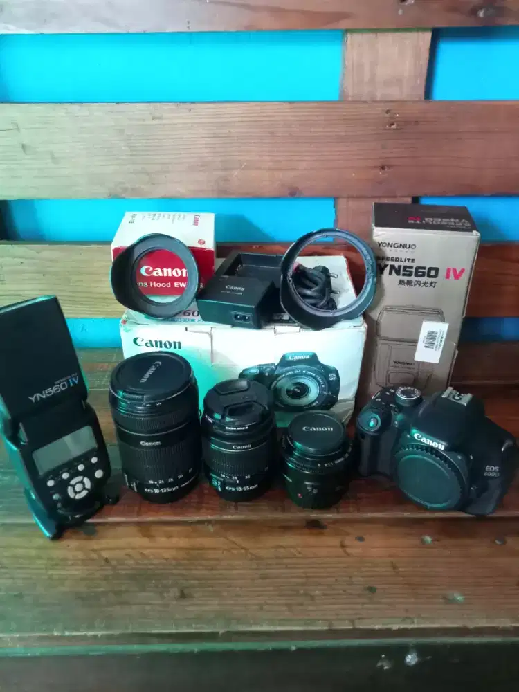 kamera 600d + 3 lensa + flash