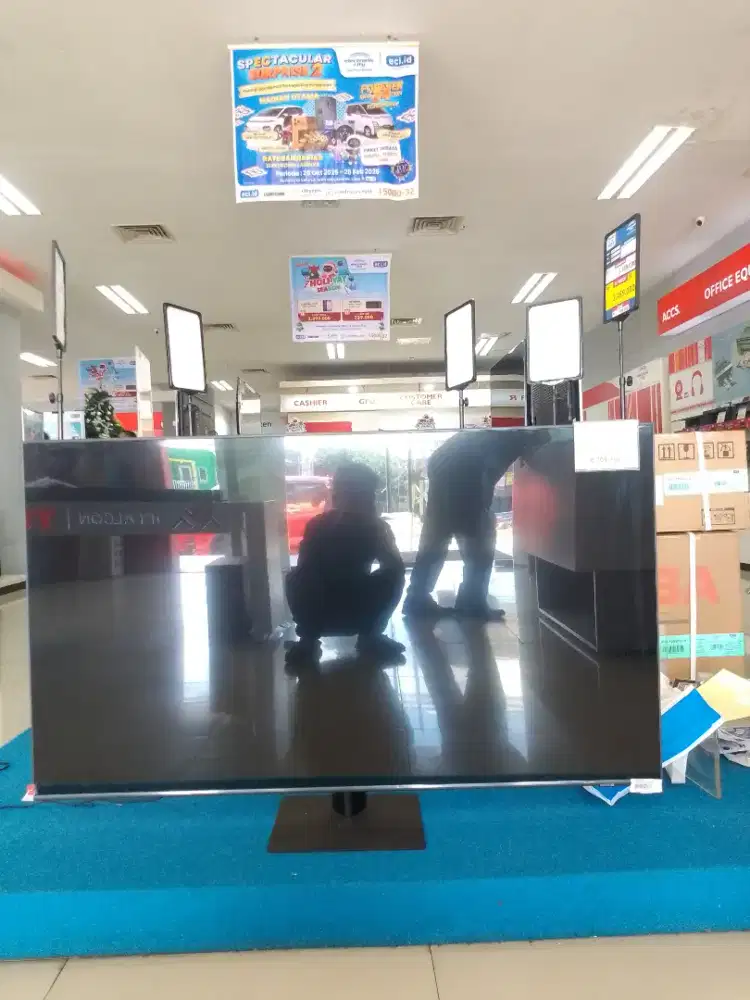 SAMSUNG QLED 4K SMART TV 55 INCH