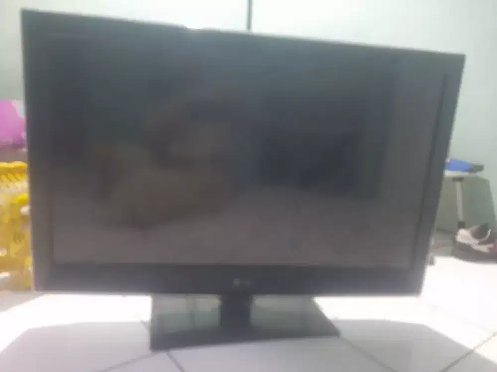 TV LED LCD 32INCH MEREK LG