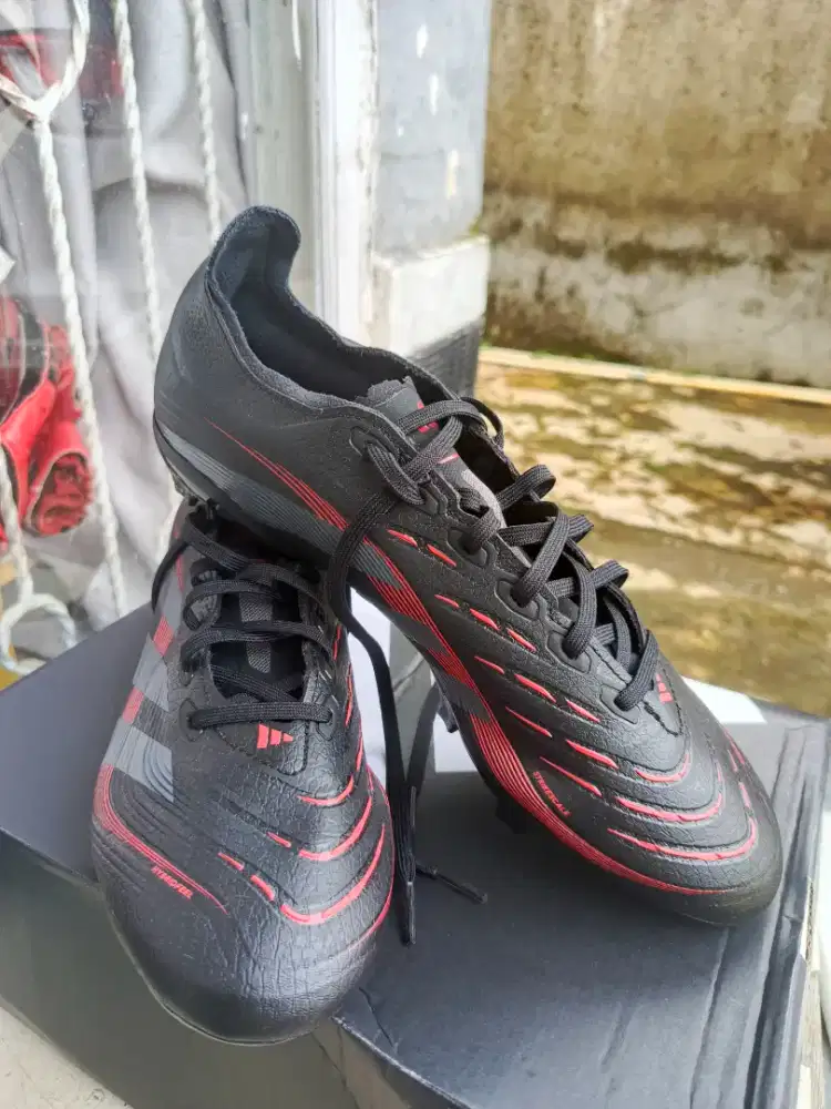 ADIDAS PREDATOR LEAGUE FG/MG SIZE 44⅔